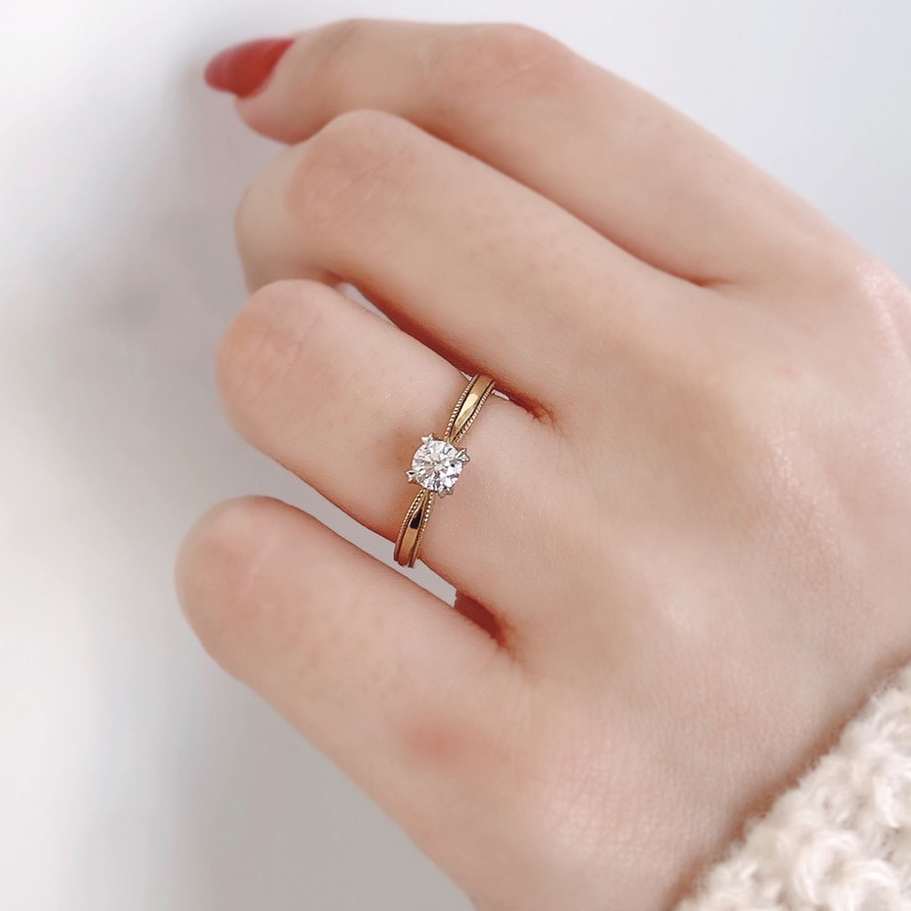 milgrain-4 milgrain-4