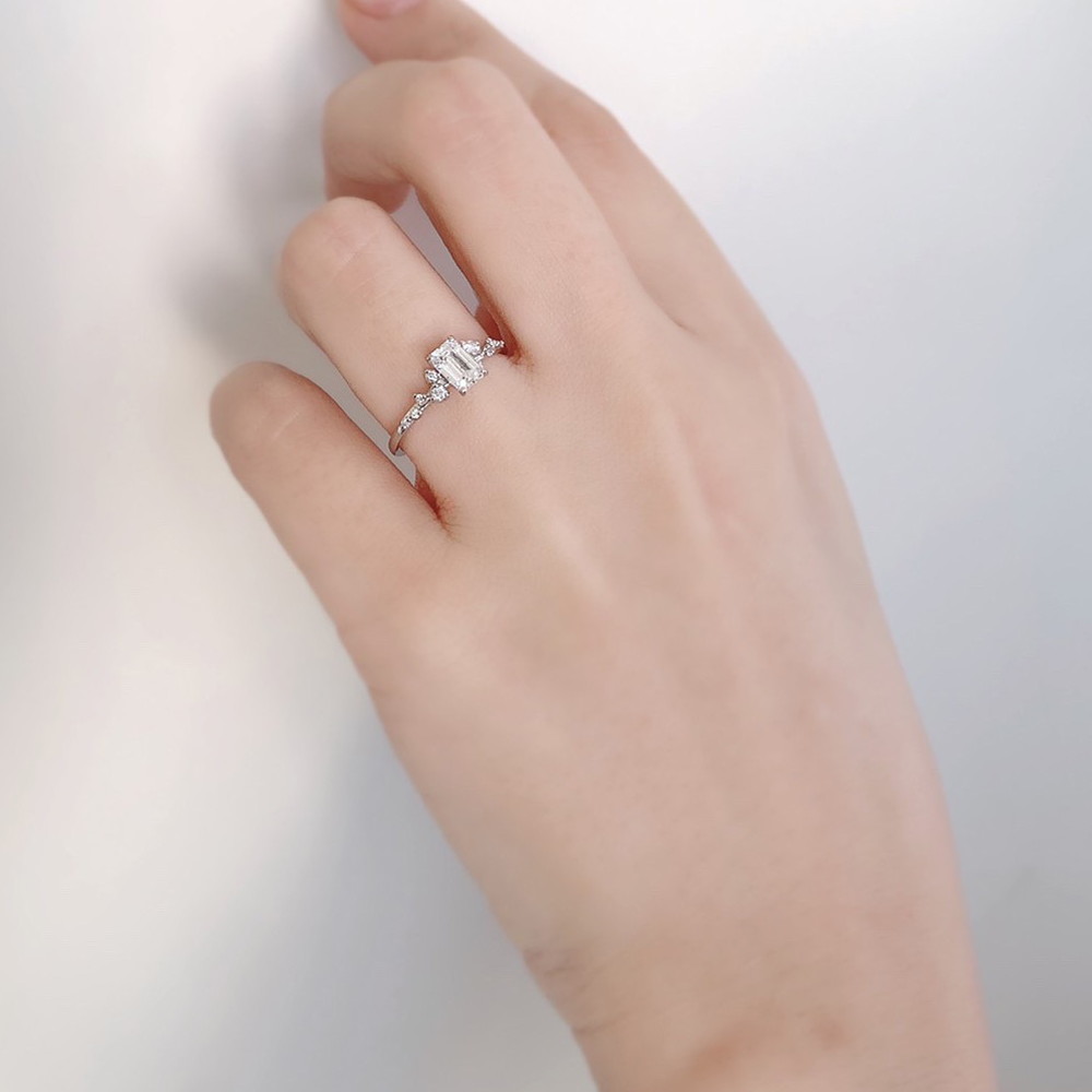 RHYTHMエメラルドカット-3 RHYTHMエメラルドカット-3