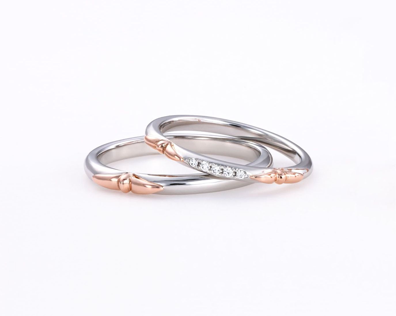 「新芽の指輪」マリッジリング 「新芽の指輪」マリッジリング